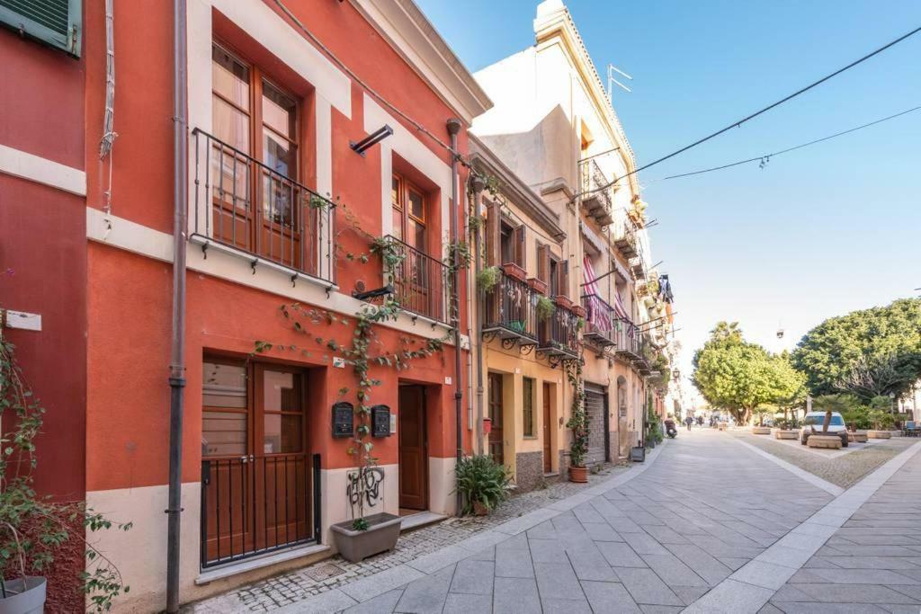Mirti Boutique Apartment Heart Cagliari Exterior foto